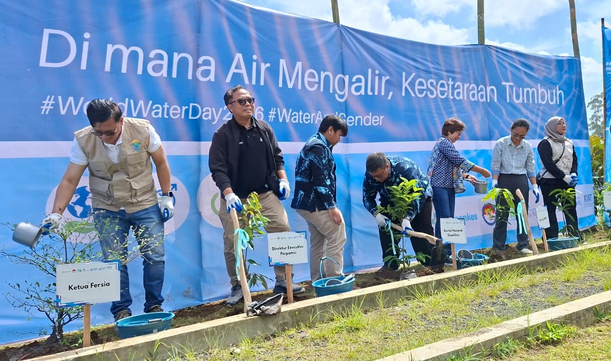 Mengalirkan Kesetaraan, Merawat Sumber Air